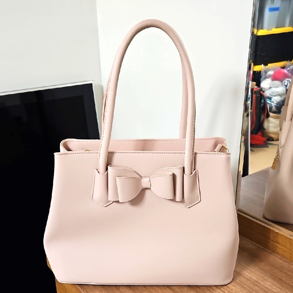 Elegant Pink Bow Tote Bag
